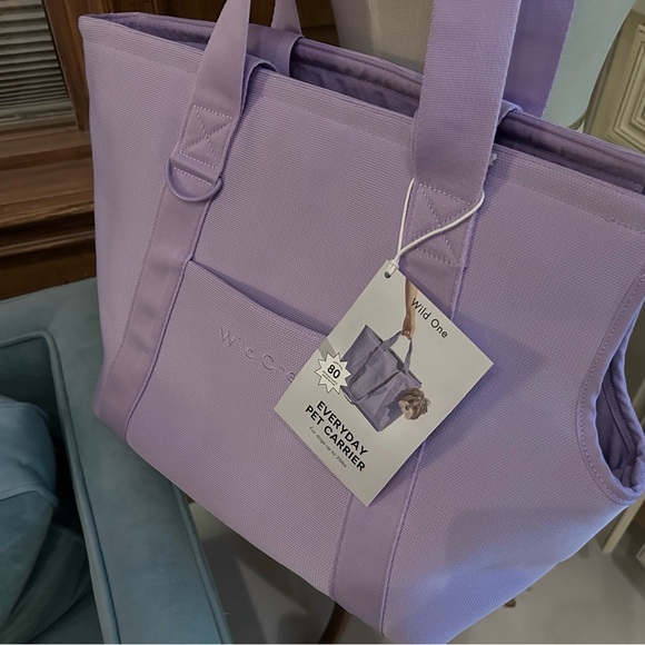 Pet Carrier - Picture 2 of 11